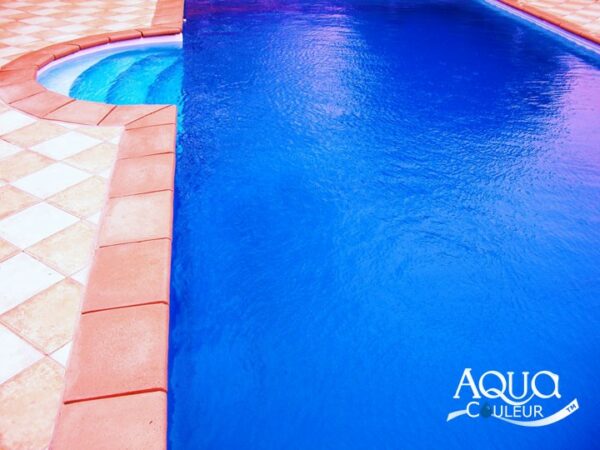 Colorant piscine