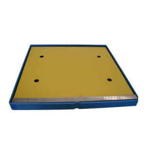 Plate forme pour plot de départ avec renfort HPL